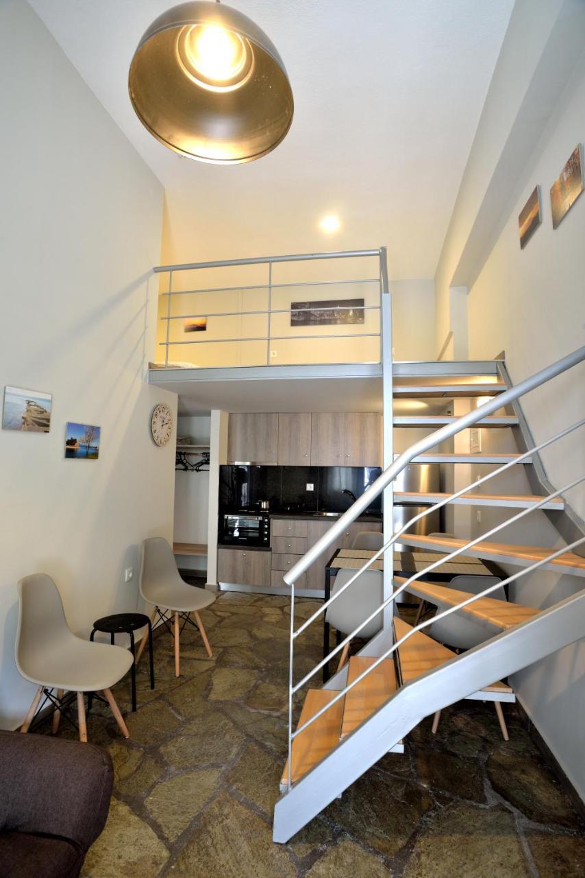 Suite Loft Apartment Konstantinidis Nea Poteidaia Luaran gambar